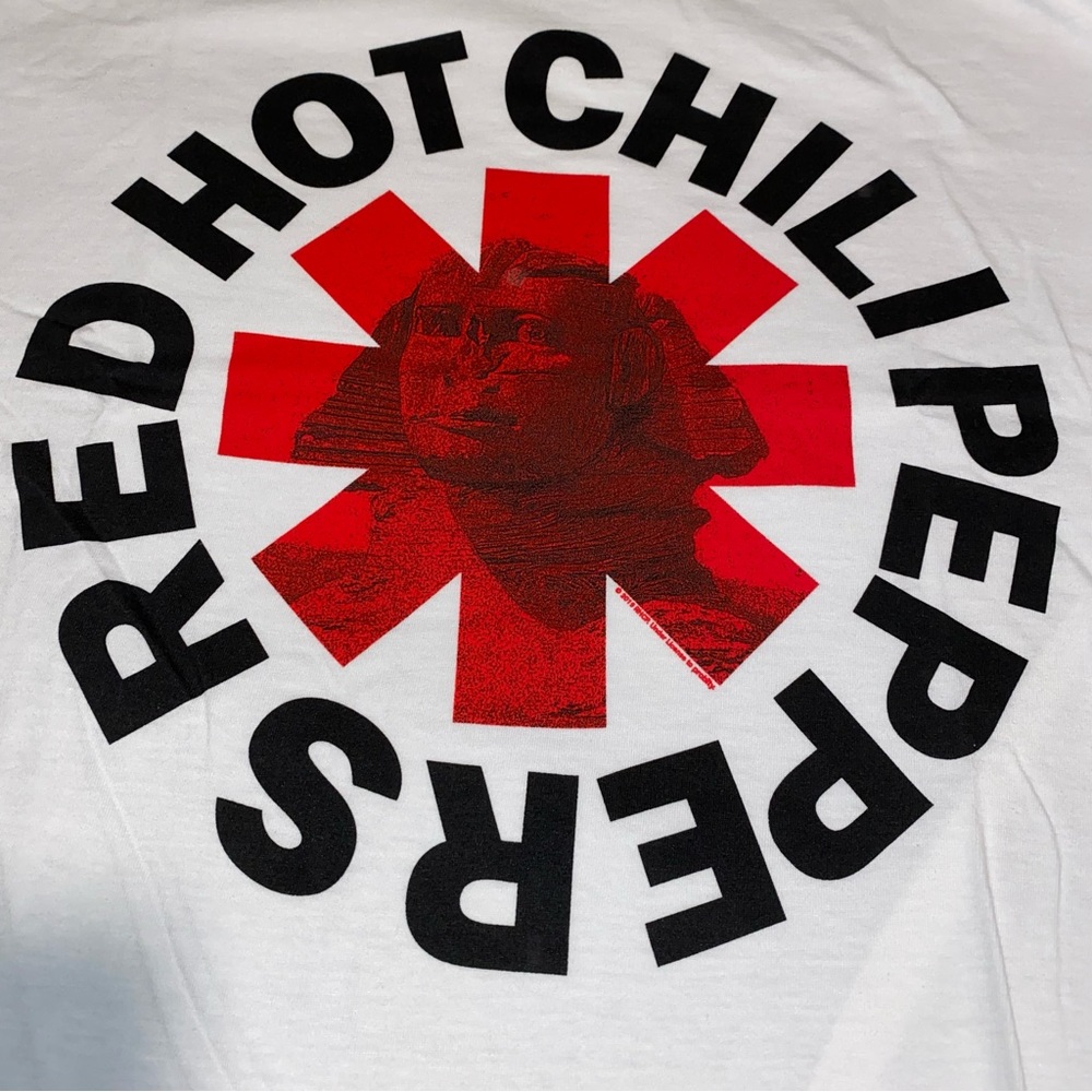 NWT Red Hot Chili Peppers Graphic Tee